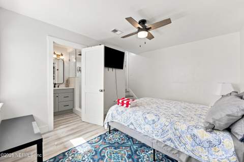 2219 1st Street, Jacksonville Beach FL - photo 6 of 30