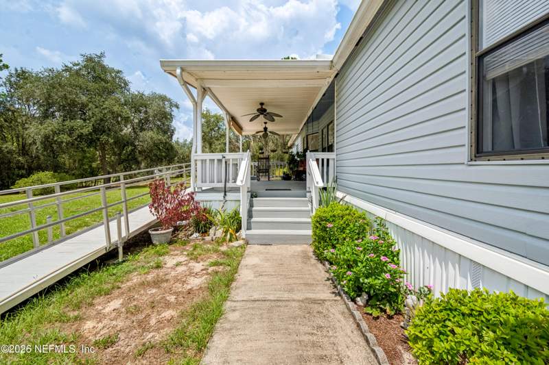 3 bedroom Manufactured Home at 6863 Deer Springs Road, Deer Springs Estates, Keystone Heights — photo 4