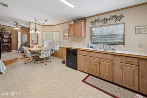 6863 Deer Springs Road, Keystone Heights FL - photo 14 of 49