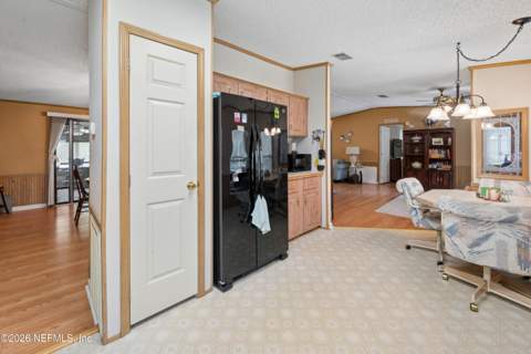 6863 Deer Springs Road, Keystone Heights FL - photo 16 of 49