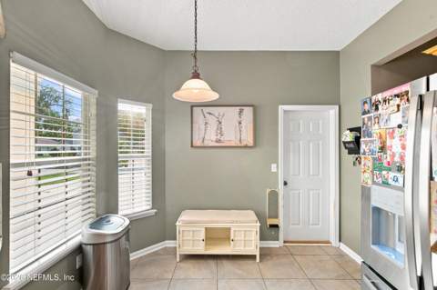 2959 Majestic Oaks Lane, Green Cove Springs FL - photo 8 of 32