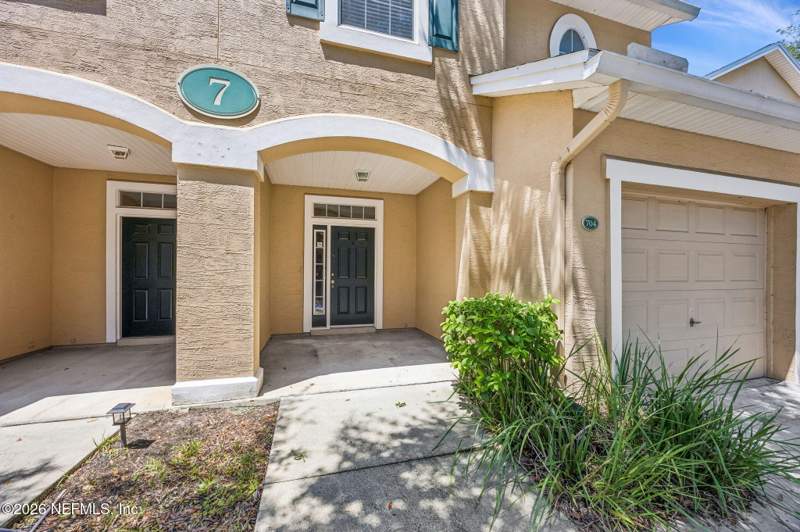 3 bedroom Townhouse at 5260 Collins Road #704, Chatham Woods, Jacksonville — photo 3