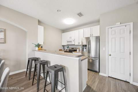 5260 Collins Road #704, Jacksonville FL - photo 11 of 35