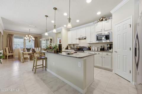 313 Mangrove Thicket Boulevard, Ponte Vedra FL - photo 8 of 51
