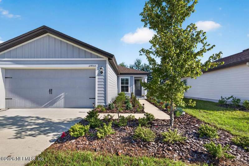 3 bedroom Single Family Residence at 37450 Whisper Way, Whisper Ridge, Hilliard — photo 3