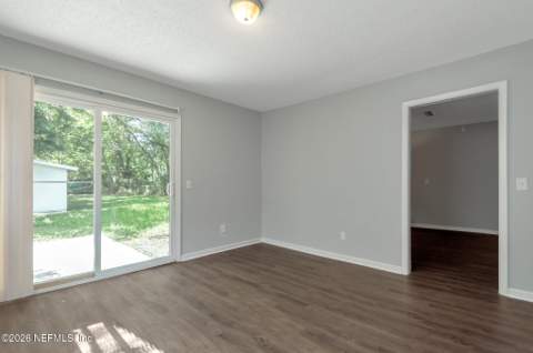3362 Lowell Avenue, Jacksonville FL - photo 7 of 20