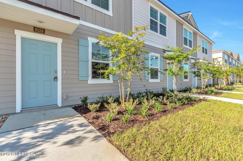 2 bedroom Townhouse at 8348 Asteroid Street, Baymeadows, Jacksonville — photo 2