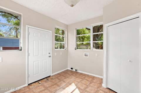 9061 Harrison Avenue, Jacksonville FL - photo 22 of 27