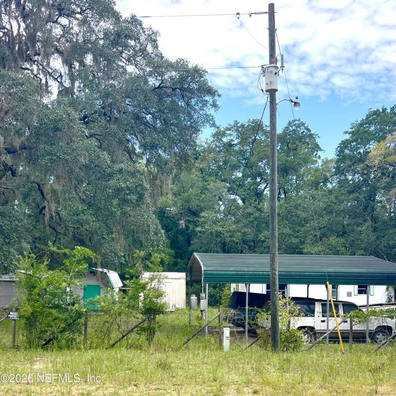 2 bedroom Mobile Home at 723 Brett Avenue, Interlachen Lakes Estates, Interlachen — photo 4