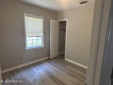 1084 Rhonda Road, Jacksonville FL - photo 9 of 15