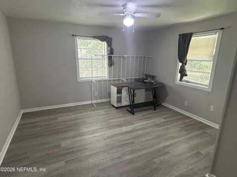 1084 Rhonda Road, Jacksonville FL - photo 13 of 15