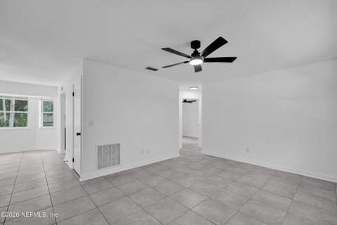 20 N Vermont Avenue, Green Cove Springs FL - photo 7 of 17