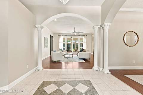 879 County Road 217, Jacksonville FL - photo 9 of 57