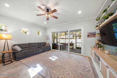 13729 Hidden Oaks Lane, Jacksonville FL - photo 21 of 44
