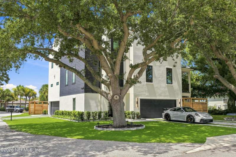 3 bedroom Townhouse at 319 St Augustine Boulevard, Atlantic Shores, Jacksonville Beach — photo 3
