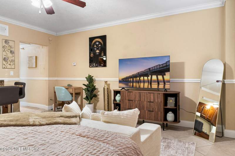 0 bedroom Condominium at 311 W Ashley Street #610, Residences At City Place, Jacksonville — photo 4