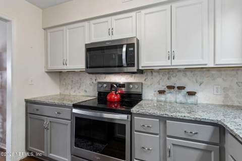 1846 Mallory Street #5, Jacksonville FL - photo 11 of 25
