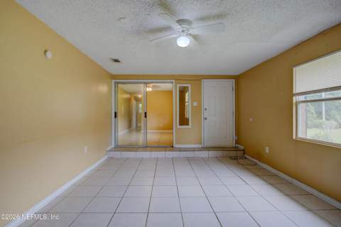 57022 Alderman Drive, Yulee FL - photo 8 of 42