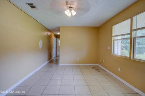 57022 Alderman Drive, Yulee FL - photo 10 of 42