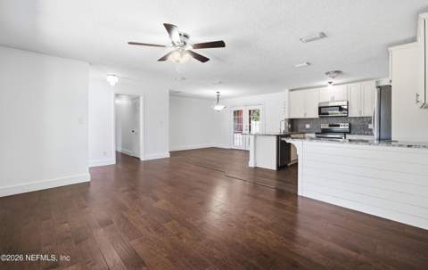 8545 Old Kings Road, Jacksonville FL - photo 6 of 38