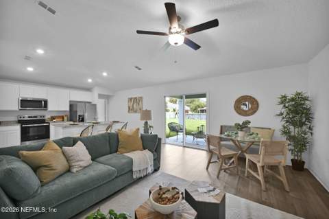 3195 Cottage Hill Place, Green Cove Springs FL - photo 12 of 24