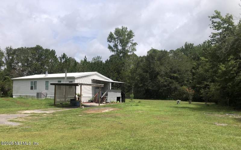 3 bedroom Manufactured Home at 3583 NW 216TH Street, Turkey Creek, Lawtey — photo 2