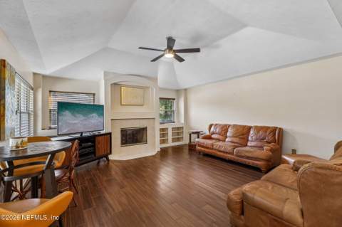 2455 Stockton Drive, Fleming Island FL - photo 6 of 48