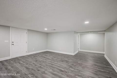 5545 Chenango Boulevard, Jacksonville FL - photo 6 of 32