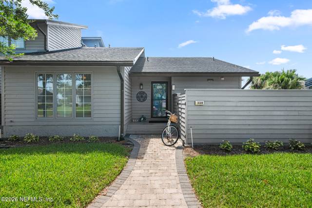 328 QUAIL POINTE Drive