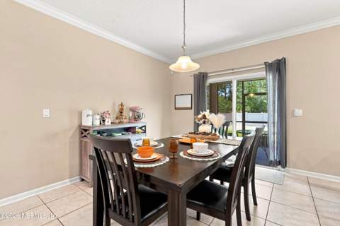 7281 Claremont Creek Drive, Jacksonville FL - photo 11 of 28