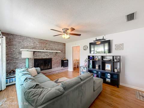 128 Cannon Court, Palatka FL - photo 12 of 35