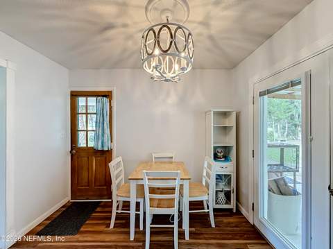 128 Cannon Court, Palatka FL - photo 8 of 35