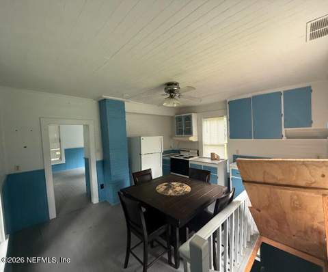 1107 S 10th Street, Palatka FL - photo 10 of 34