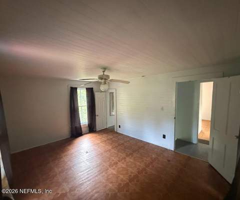 1107 S 10th Street, Palatka FL - photo 14 of 34