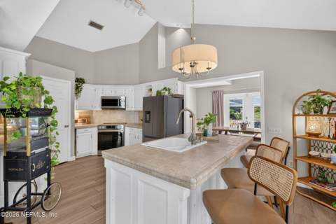 3331 Valpariso Way, Jacksonville FL - photo 10 of 43