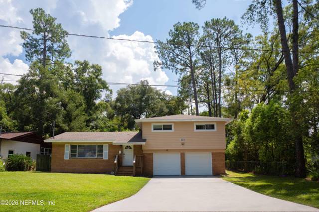 6312 ROMILLY Drive