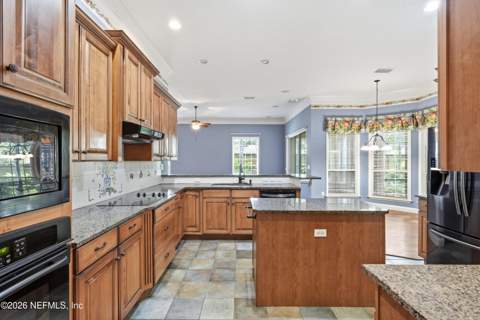3437 Mainard Branch Court, Fleming Island FL - photo 11 of 80