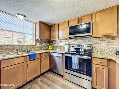 5201 Atlantic Boulevard #299, Jacksonville FL - photo 7 of 43
