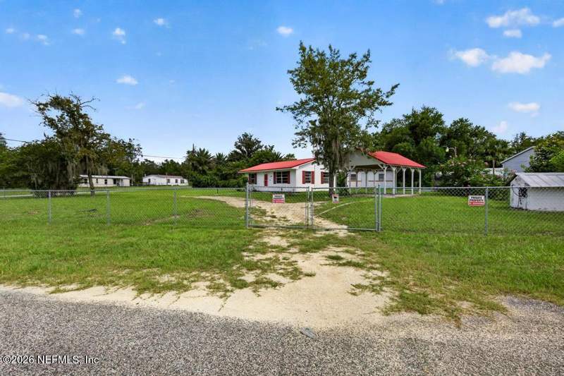 2 bedroom Single Family Residence at 344 5th Way, Oak Ridge Park, Interlachen — photo 3