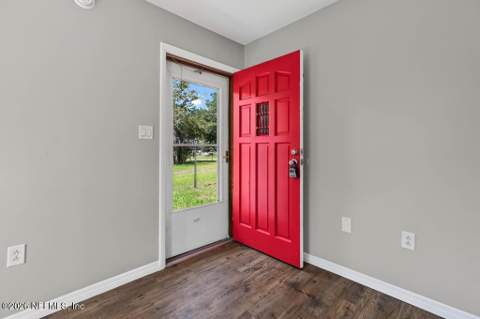 344 5th Way, Interlachen FL - photo 13 of 83