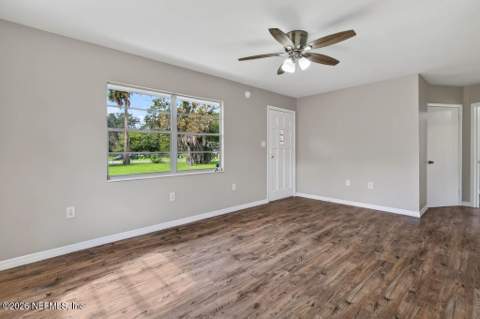 344 5th Way, Interlachen FL - photo 19 of 83