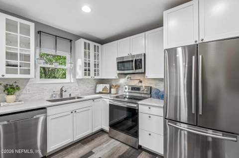 1800 The Greens Way #1504, Jacksonville Beach FL - photo 10 of 28