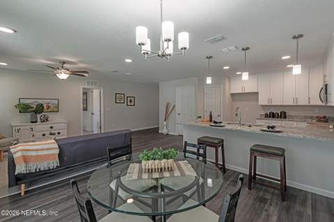 11517 Lorence Avenue, Jacksonville FL - photo 14 of 32