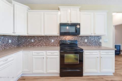 12182 Georgia Oak Court, Jacksonville FL - photo 19 of 55