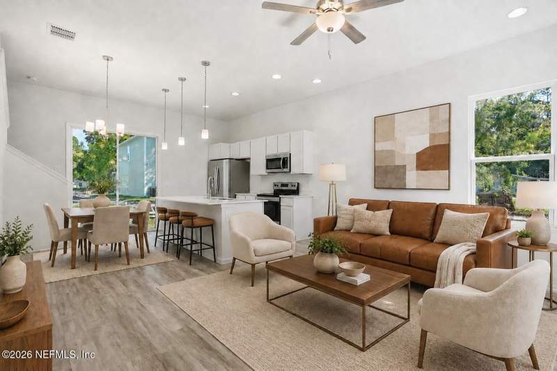3 bedroom Single Family Residence at 2985 Snell Street, Garden City, Jacksonville — photo 2