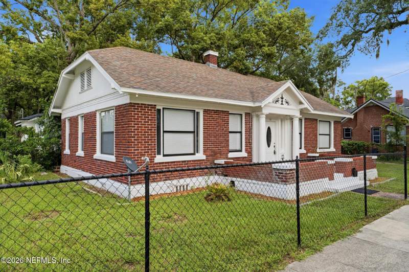 2 bedroom Single Family Residence at 541 Linwood Avenue, Brentwood, Jacksonville — photo 2