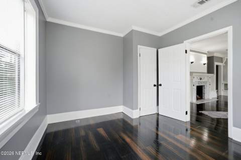 541 Linwood Avenue, Jacksonville FL - photo 8 of 22