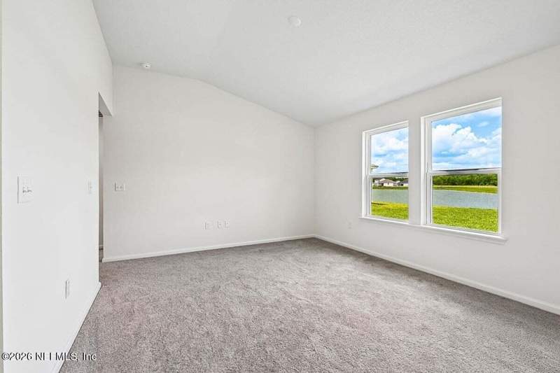 3 bedroom Single Family Residence at 8279 Hawkes Meadow Drive, Hawkes Meadow, Jacksonville — photo 5