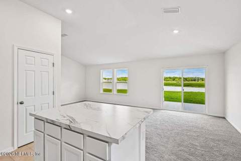 8279 Hawkes Meadow Drive, Jacksonville FL - photo 12 of 26