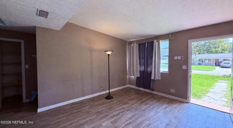 3 bedroom Single Family Residence at 2548 Congaree Drive, Arlington Hills, Jacksonville — photo 4